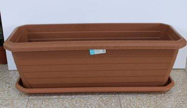 MEGA CORNERED POT SINGLE PIECE