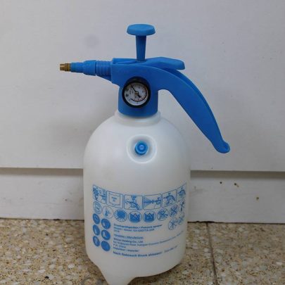 Hand Sprayer 2L with Pressure Gauge